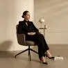 Fauteuil pivotant tapissé en cuir végétalien - Design moderne pour bureaux de luxe et hôtels - Carla image 7