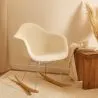 Chaise à bascule Bouclé avec accoudoirs – Design scandinave avec acier et bois - Nordika image 7